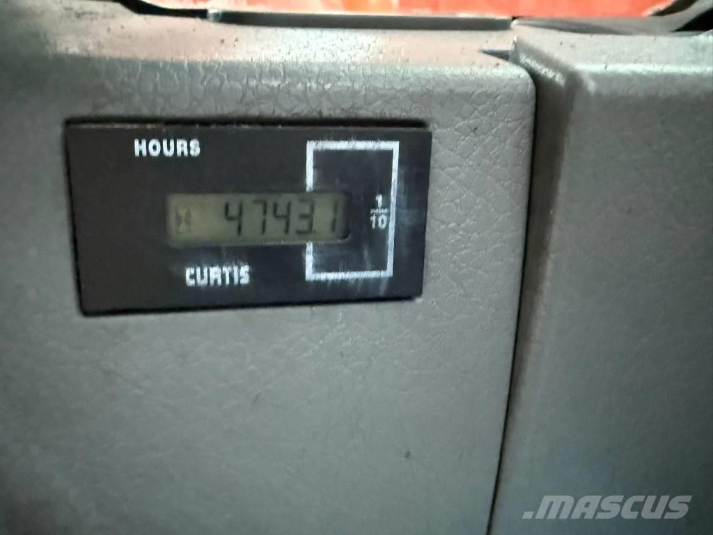 Doosan DX 235 LCR Escavatori cingolati