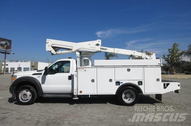 Ford F 550 Piattaforme autocarrate
