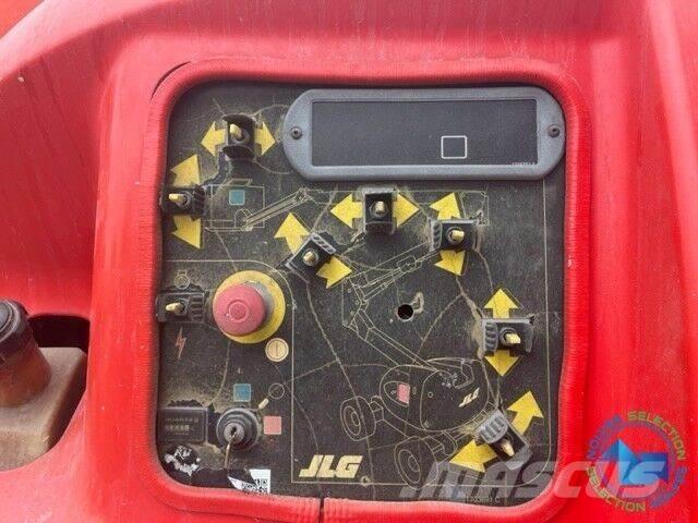 JLG 450AJ Piattaforme a braccio articolato