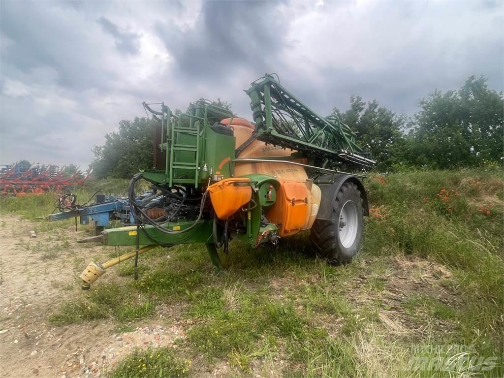 Amazone UX 4200 Irroratrici trainate