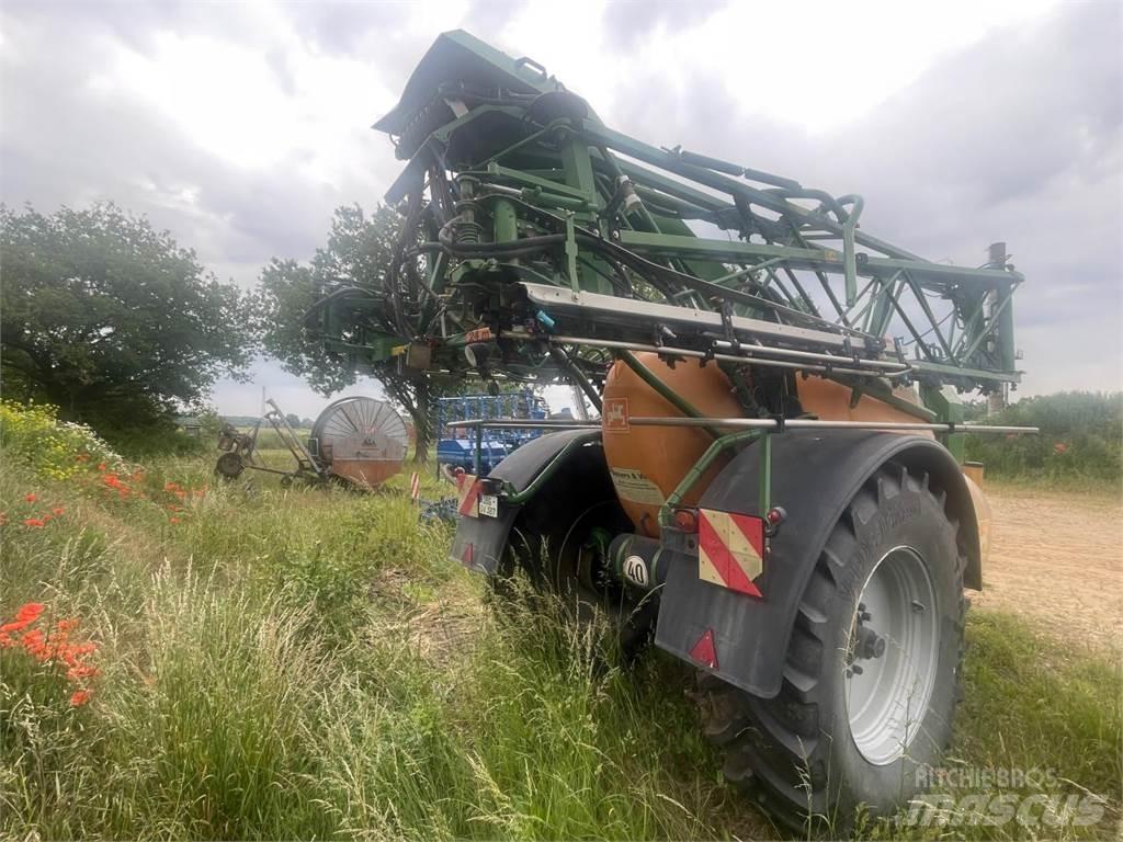 Amazone UX 4200 Irroratrici trainate