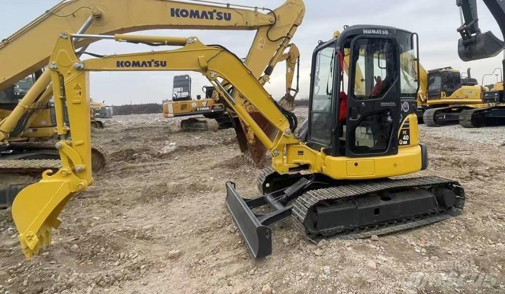 Komatsu PC 40MR Miniescavatori