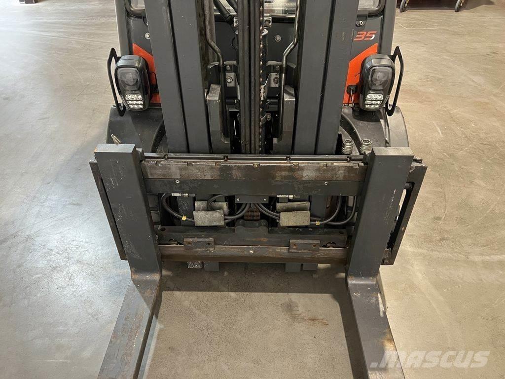 Linde H35D-02 Carrelli elevatori diesel