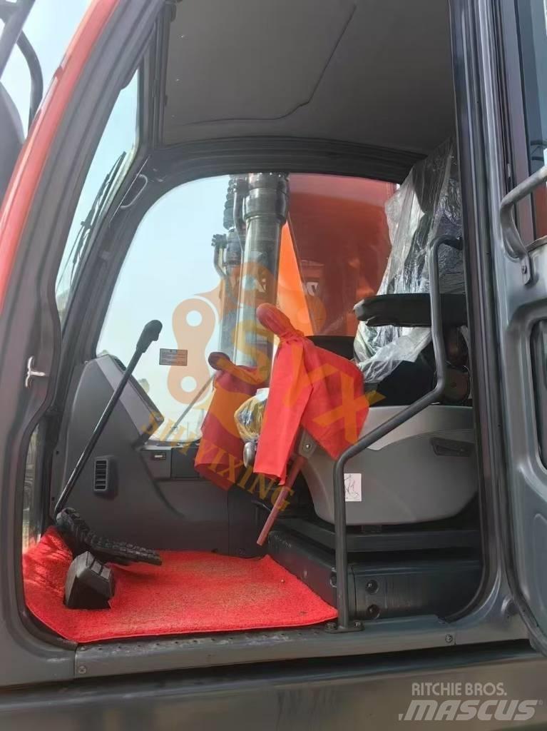 Doosan DX 225 LC Escavatori cingolati