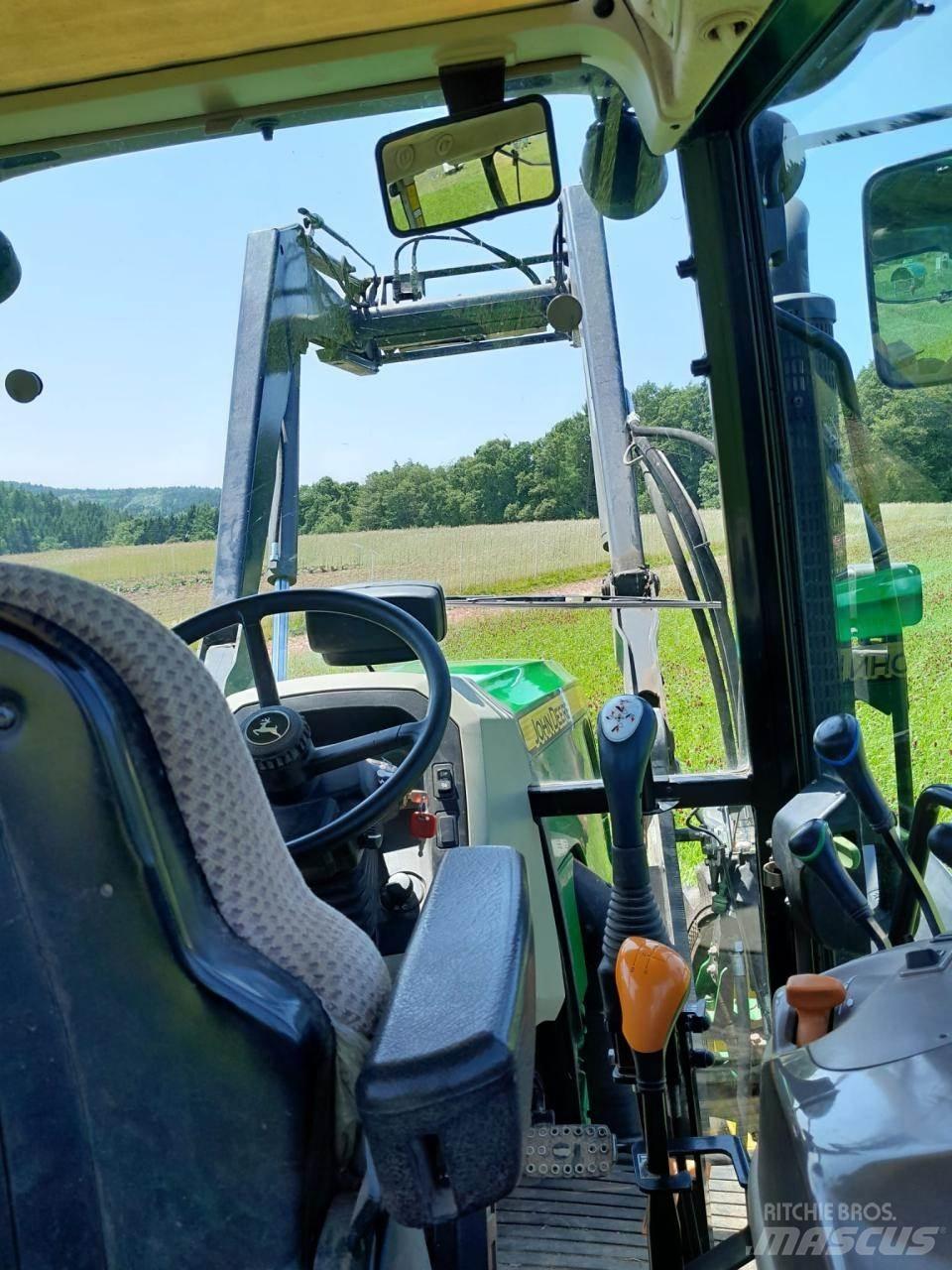 John Deere 5075M Trattori