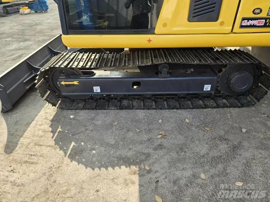 Komatsu PC 70 Miniescavatori