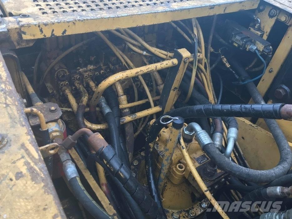 CAT 320 B Escavatori cingolati