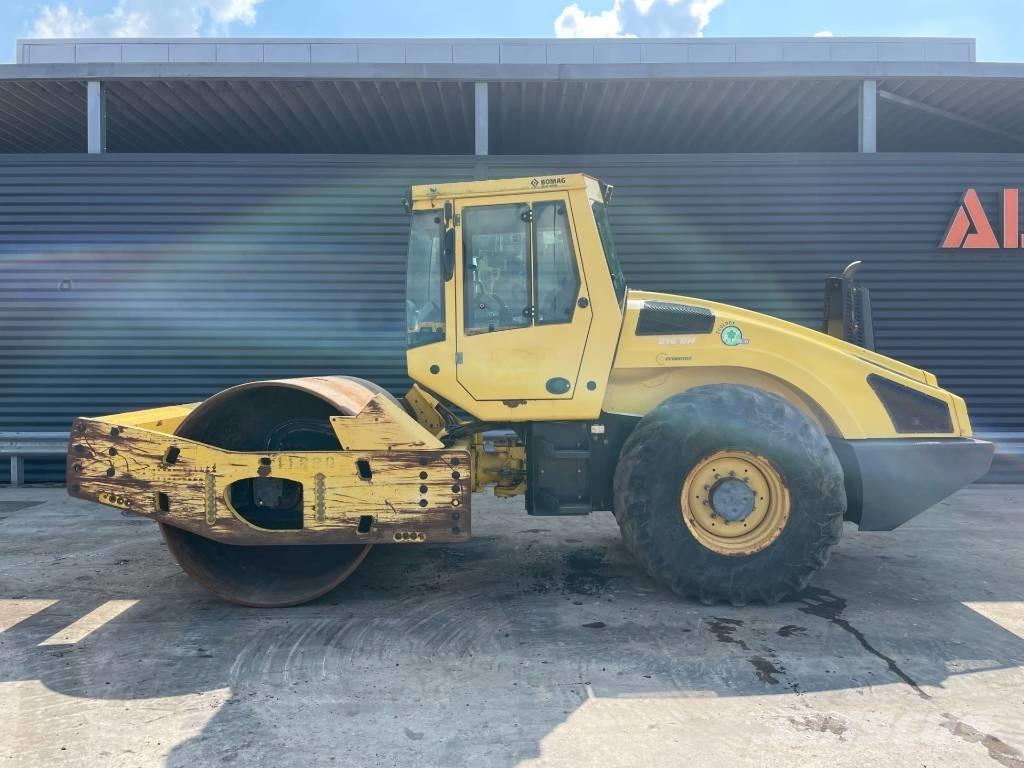 Bomag BW 216 DH-4 Rulli monotamburo