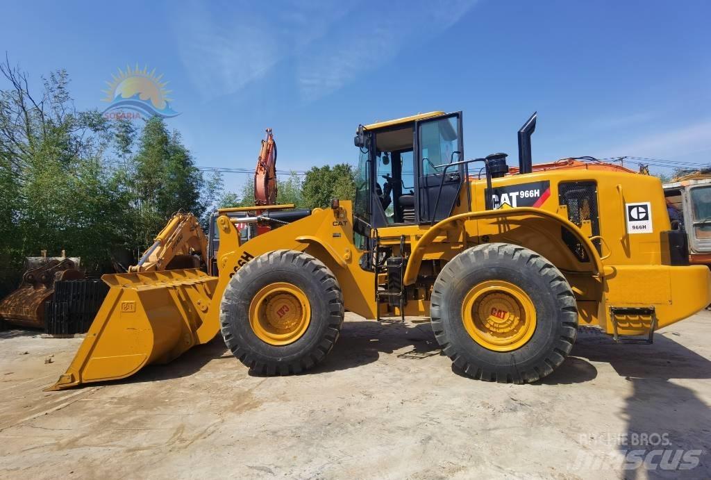 CAT 966 H Pale gommate