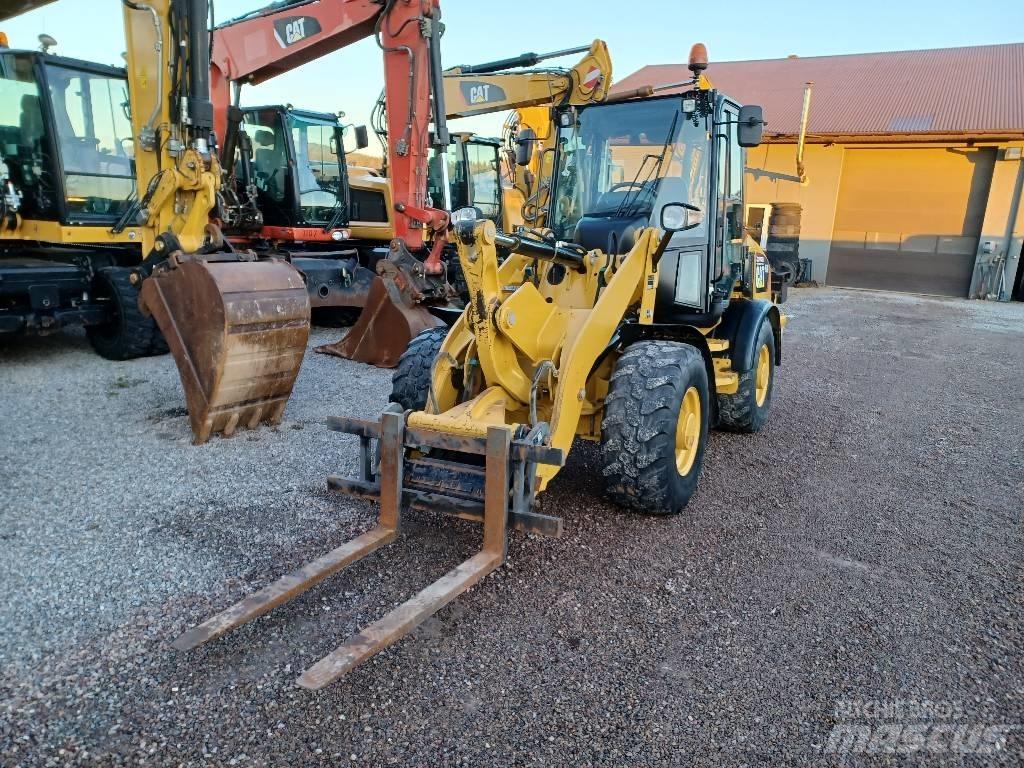 CAT 907 M Pale gommate