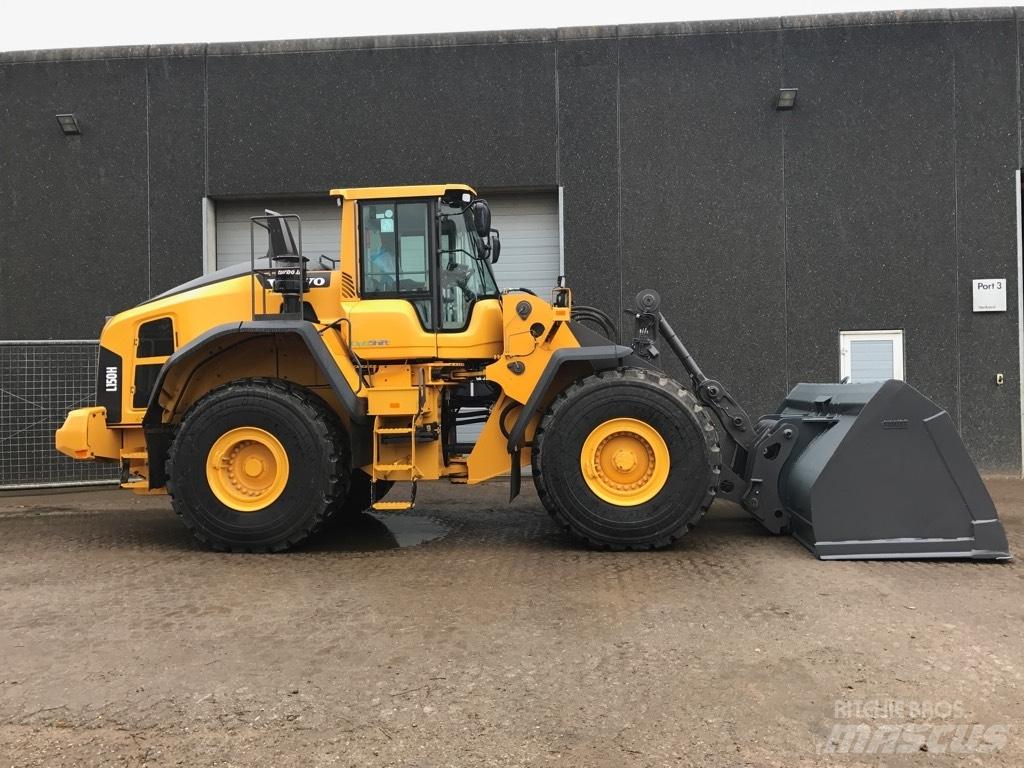 Volvo L150H Pale gommate