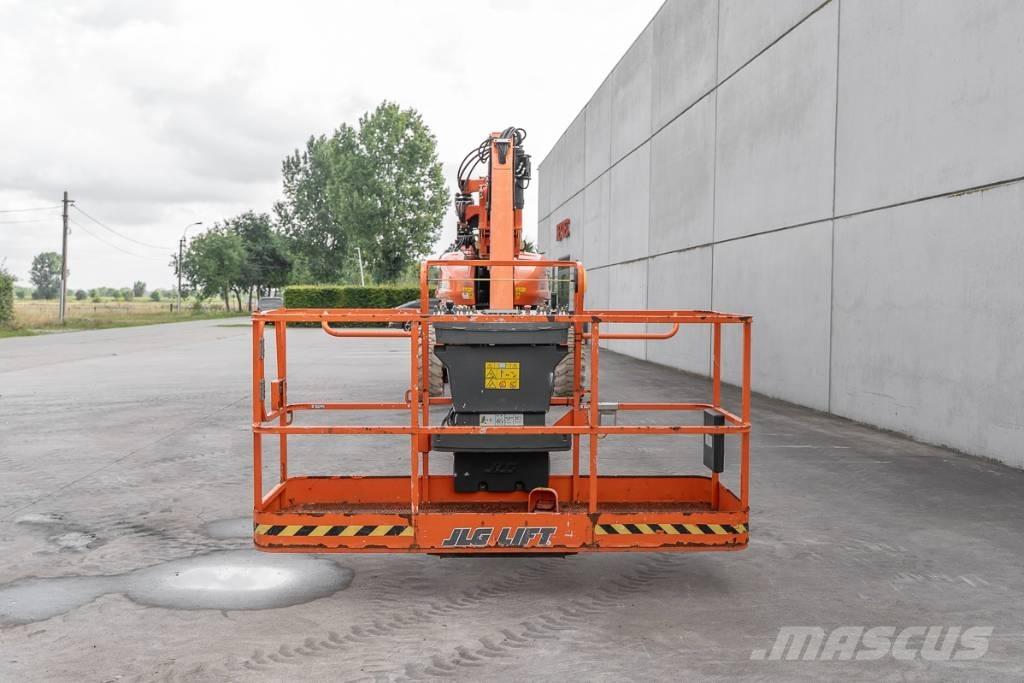 JLG 1350 SJP Piattaforme a braccio telescopico