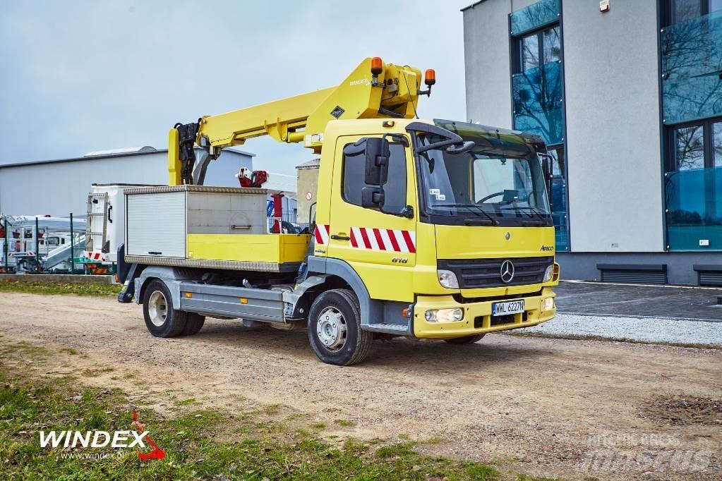 VERSALIFT VT-51-NF Piattaforme autocarrate