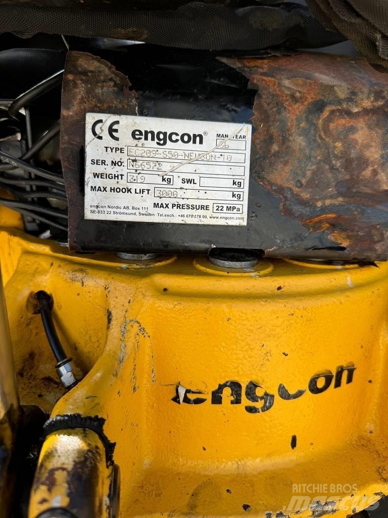 Wacker Neuson EW 100 Escavatori gommati