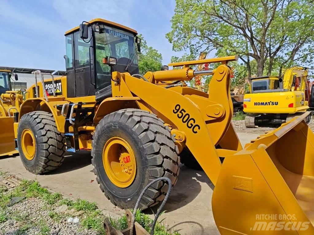 CAT 950 GC Pale gommate