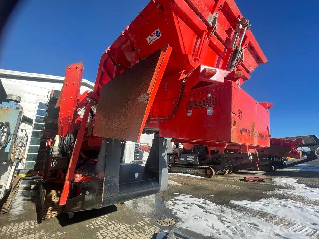 Sandvik QS331HS Frantoi mobili
