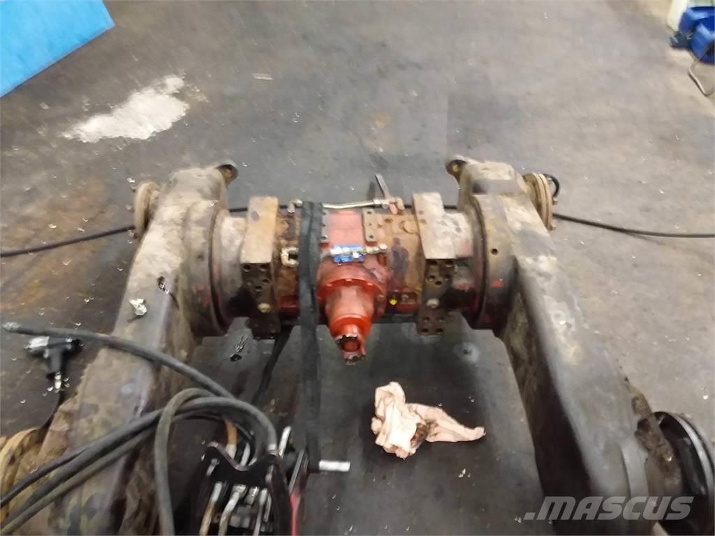Valmet 820 Trasmissione