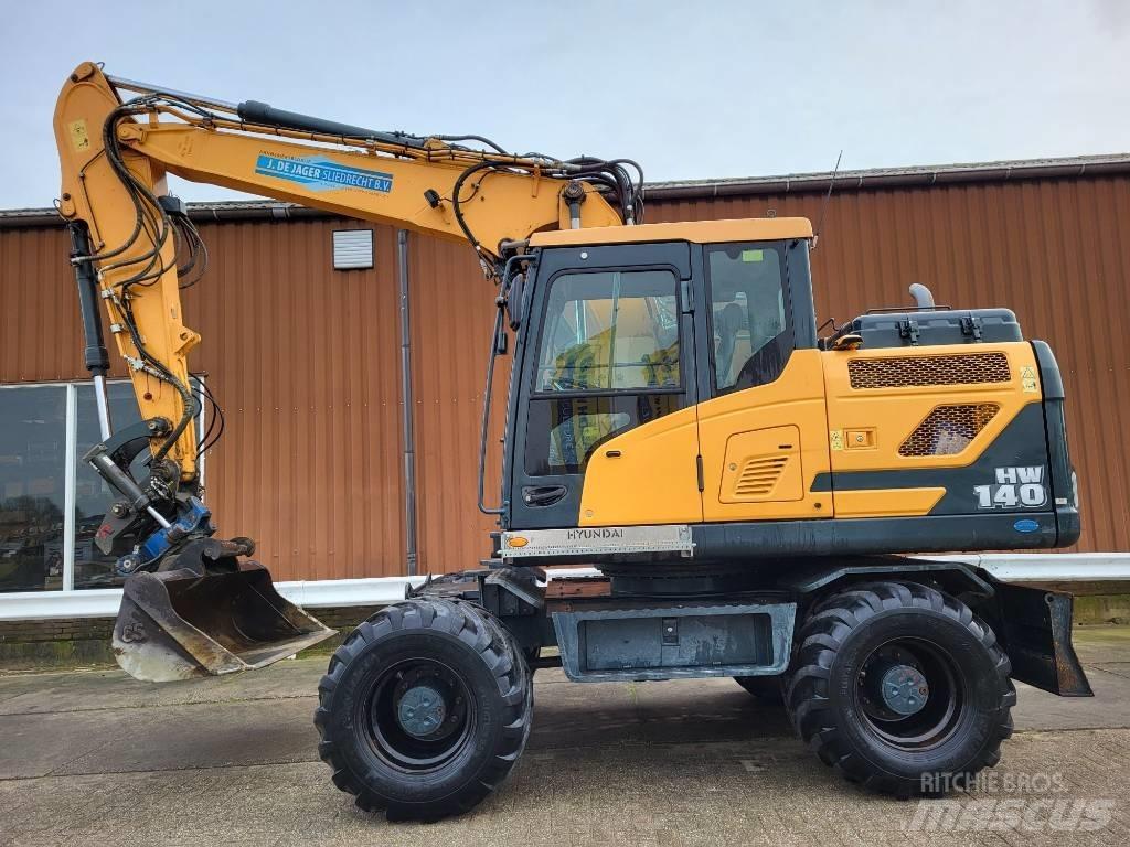 Hyundai HW 140 Gru per terreni difficili