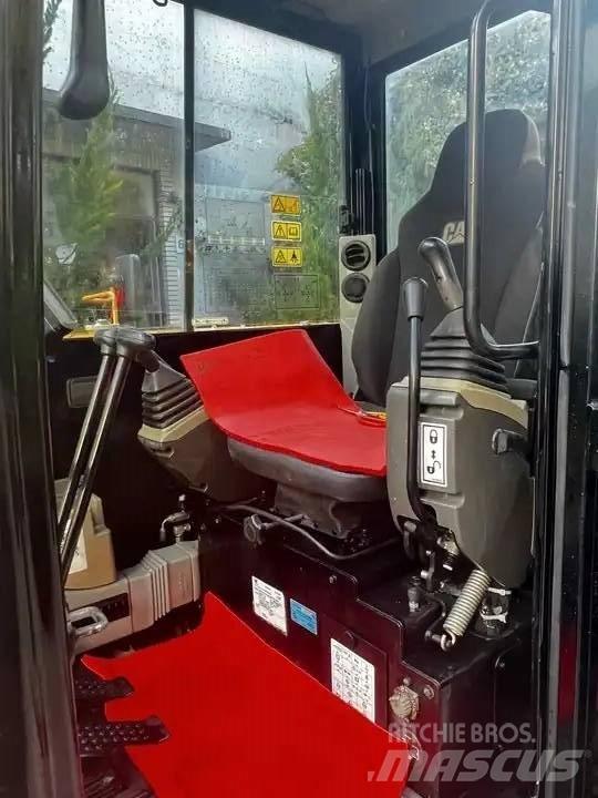 CAT 306E2 Escavatori cingolati