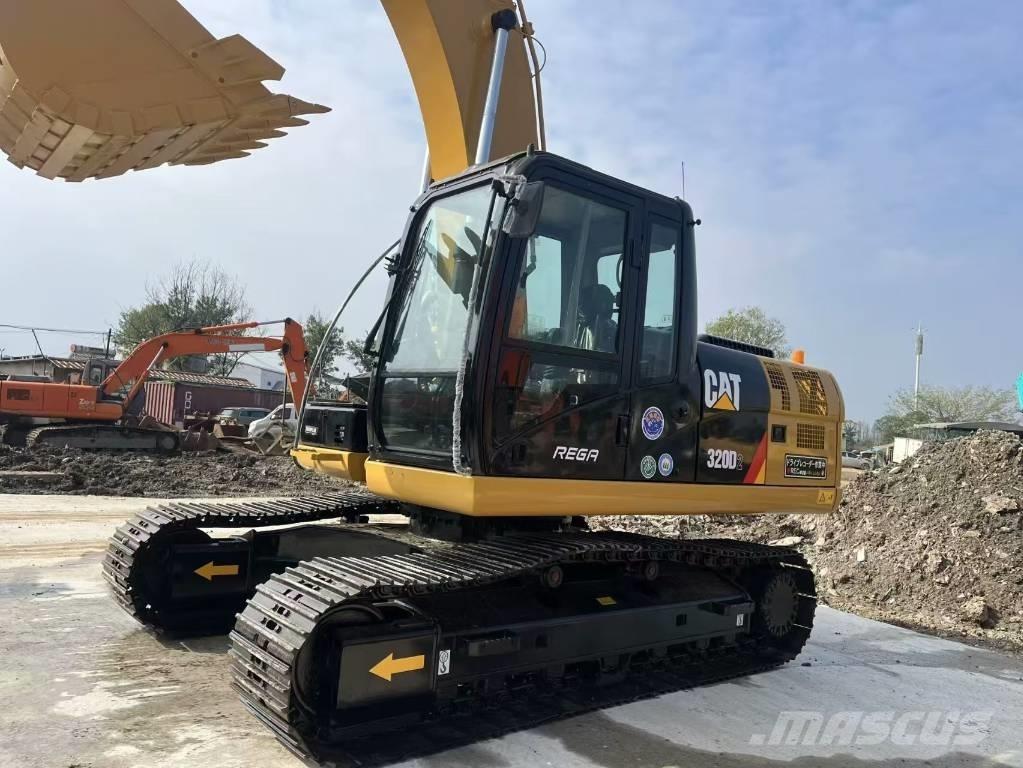 CAT 320 D Escavatori cingolati
