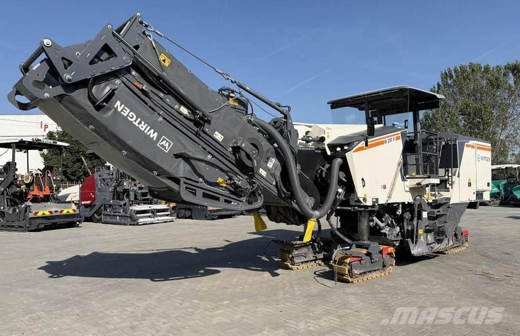 Wirtgen W 207 Fi Fresa a freddo per asfalto