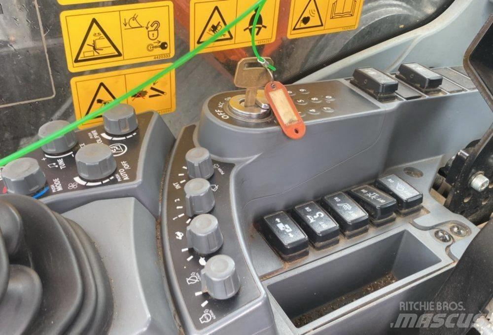 Hitachi ZX 300 LC-7 Escavatori cingolati