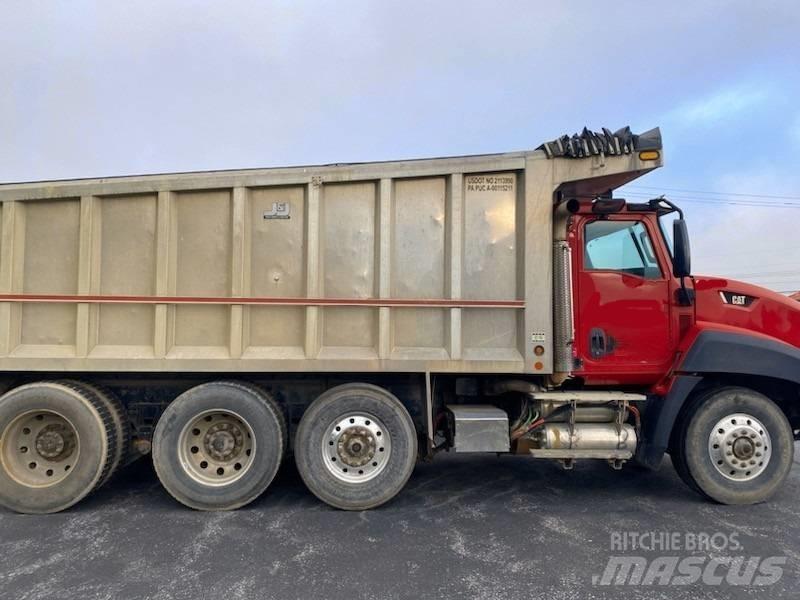 CAT CT 660 Camion ribaltabili