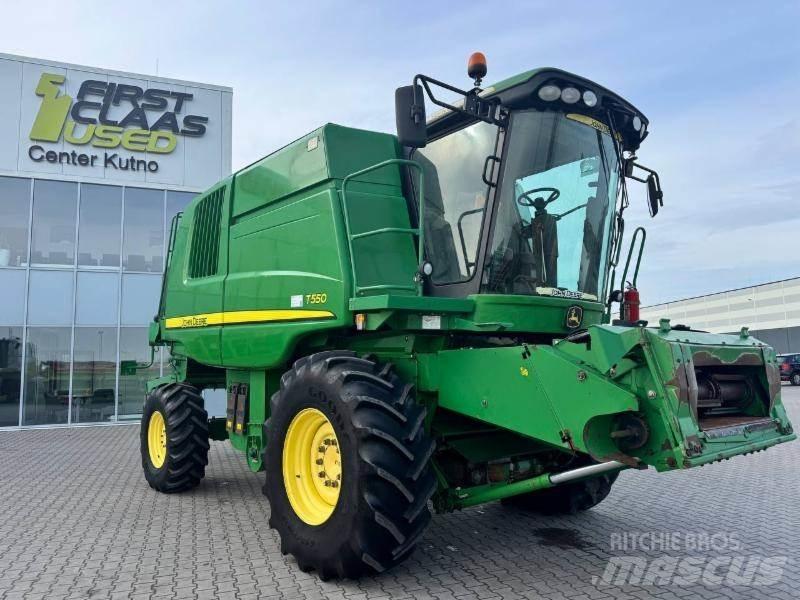 John Deere T 550 Mietitrebbiatrici
