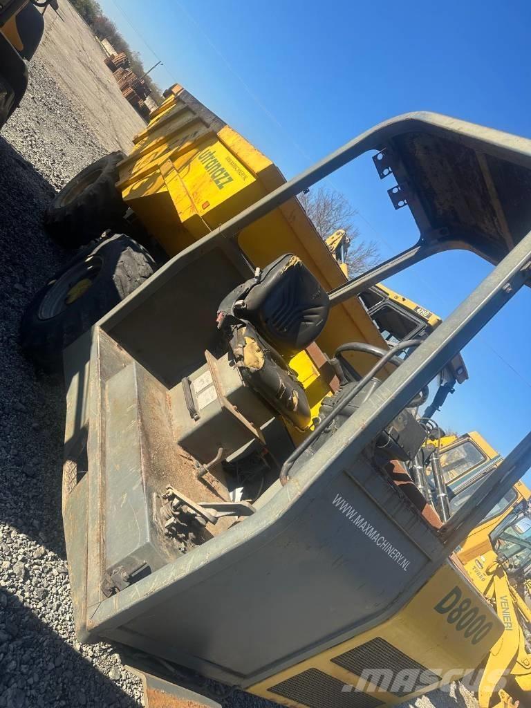  UTRANAZZ D8000 Cabine e interni