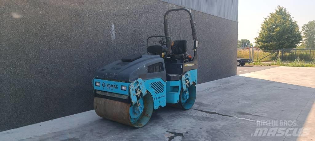 Bomag BW 100 AD-4 Rulli a doppio tamburo