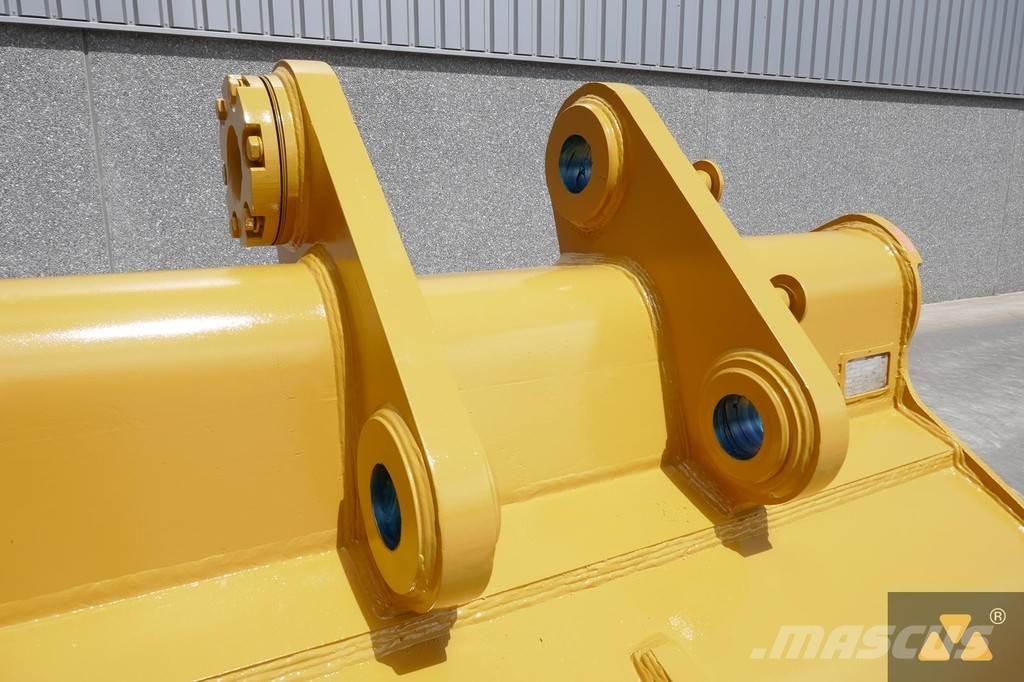 CAT 345D Bucket Benne