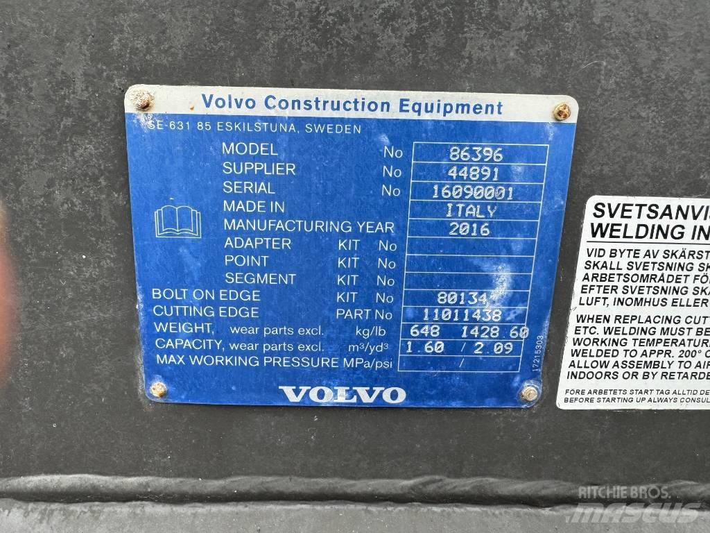 Volvo 1.6m Bucket Benne
