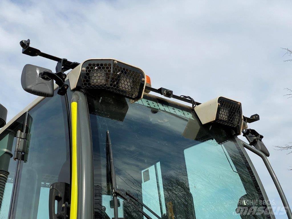 Liebherr LR 636 Pale cingolate