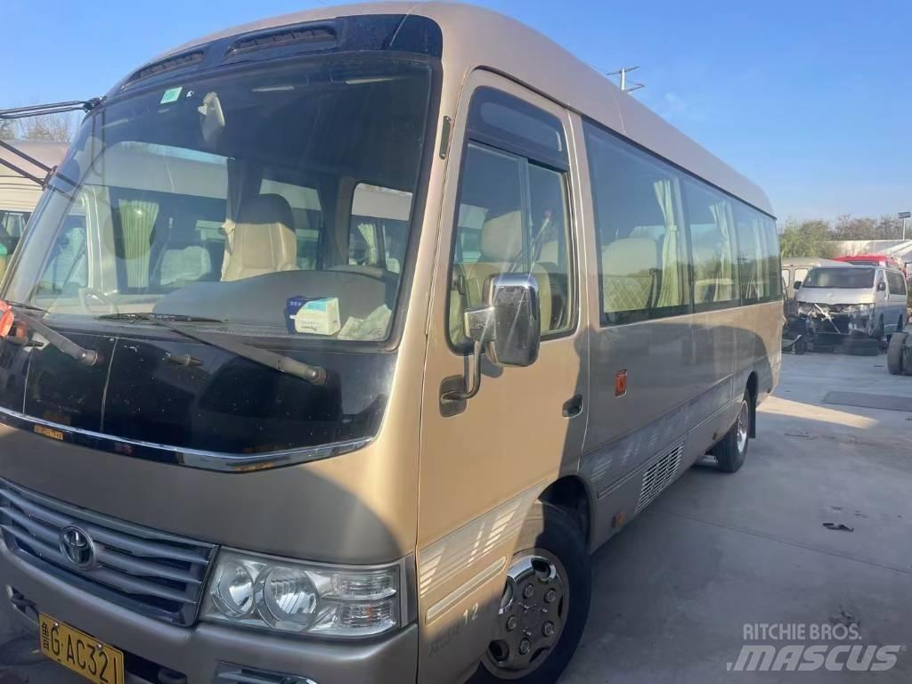 Toyota Coaster Autobus interurbani