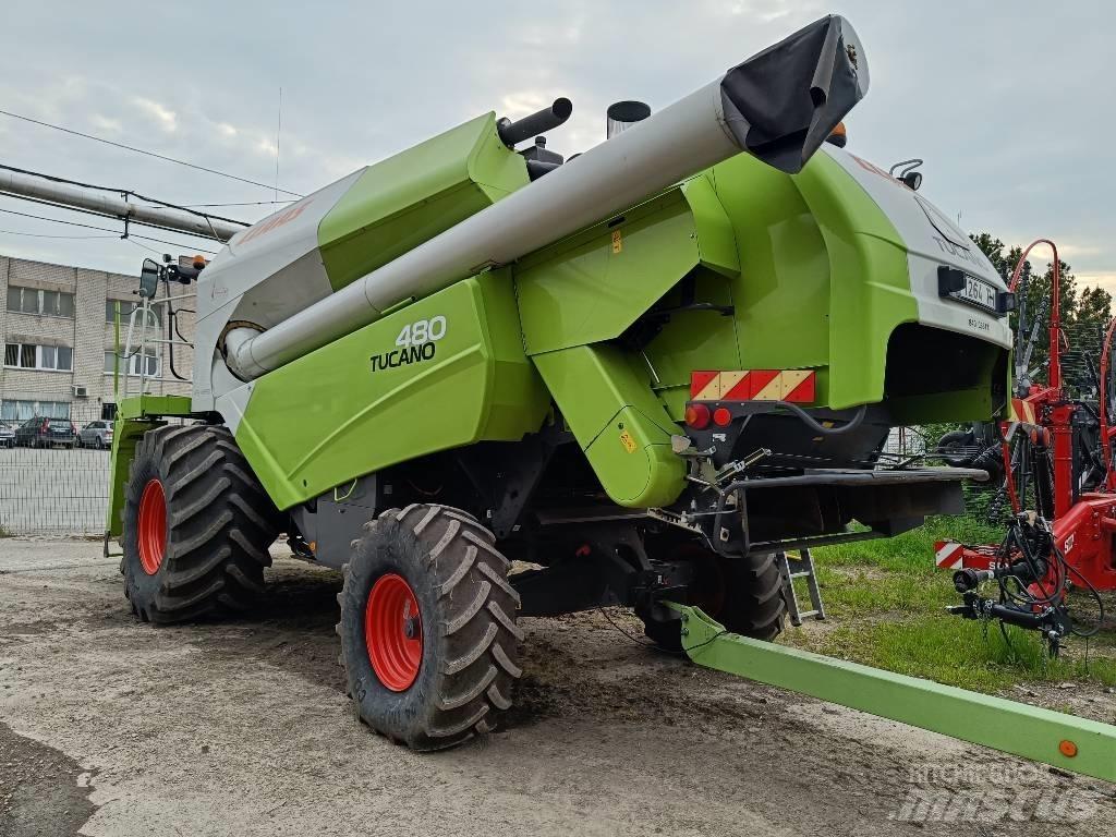CLAAS Tucano 480 Mietitrebbiatrici