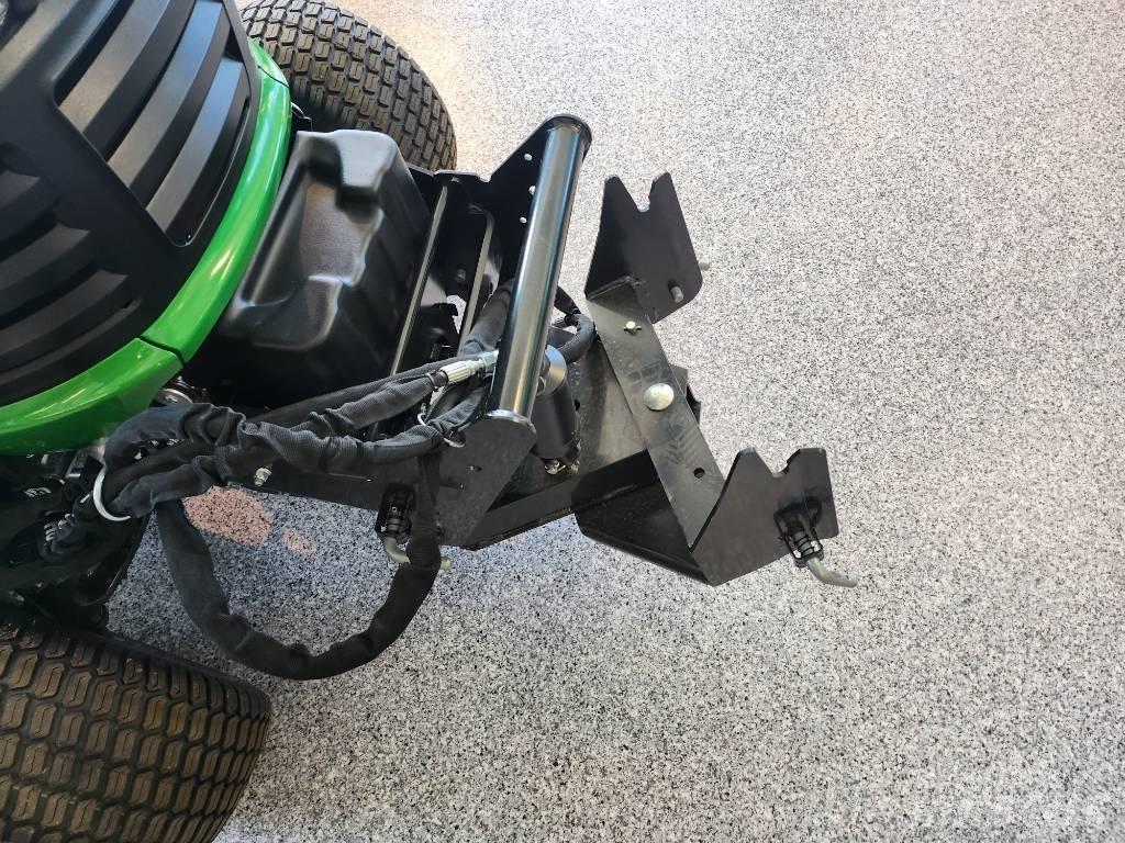 John Deere 950R Trattorini tagliaerba