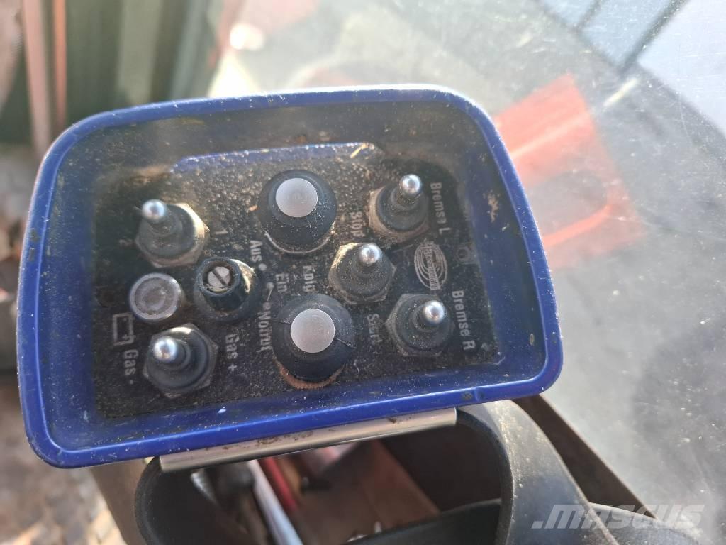 Valtra 8550 Altri mezzi forestali