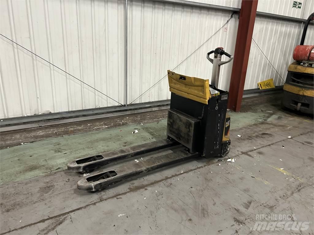 CAT NPP20N2 Transpallet manuale
