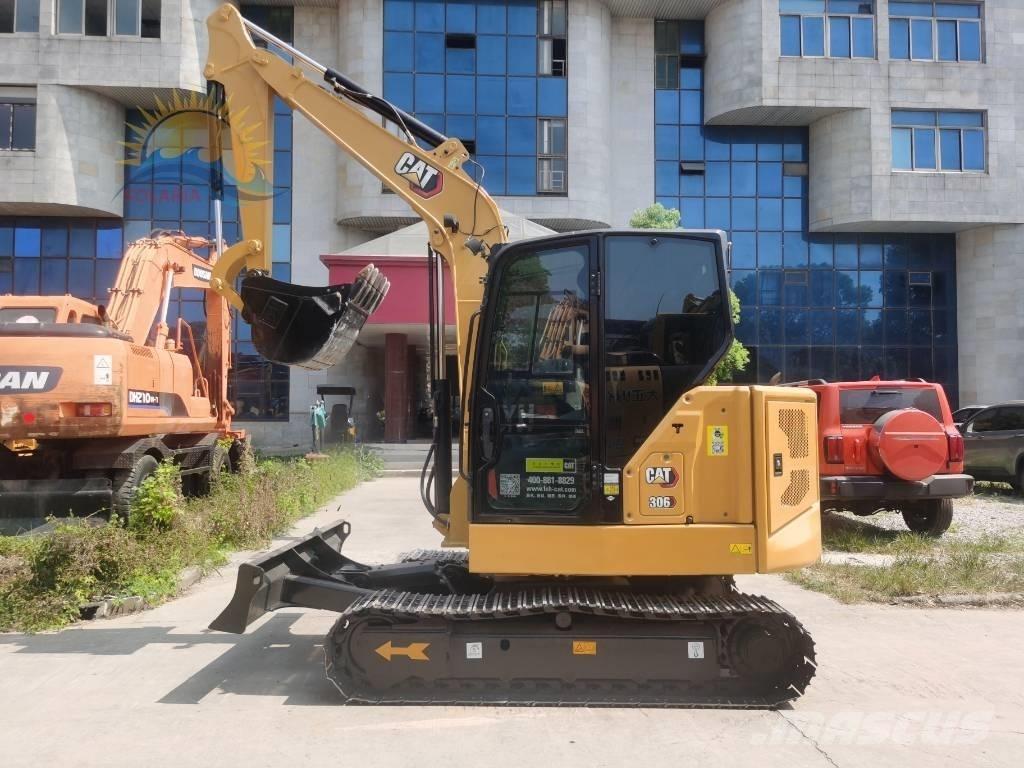 CAT 306 Miniescavatori