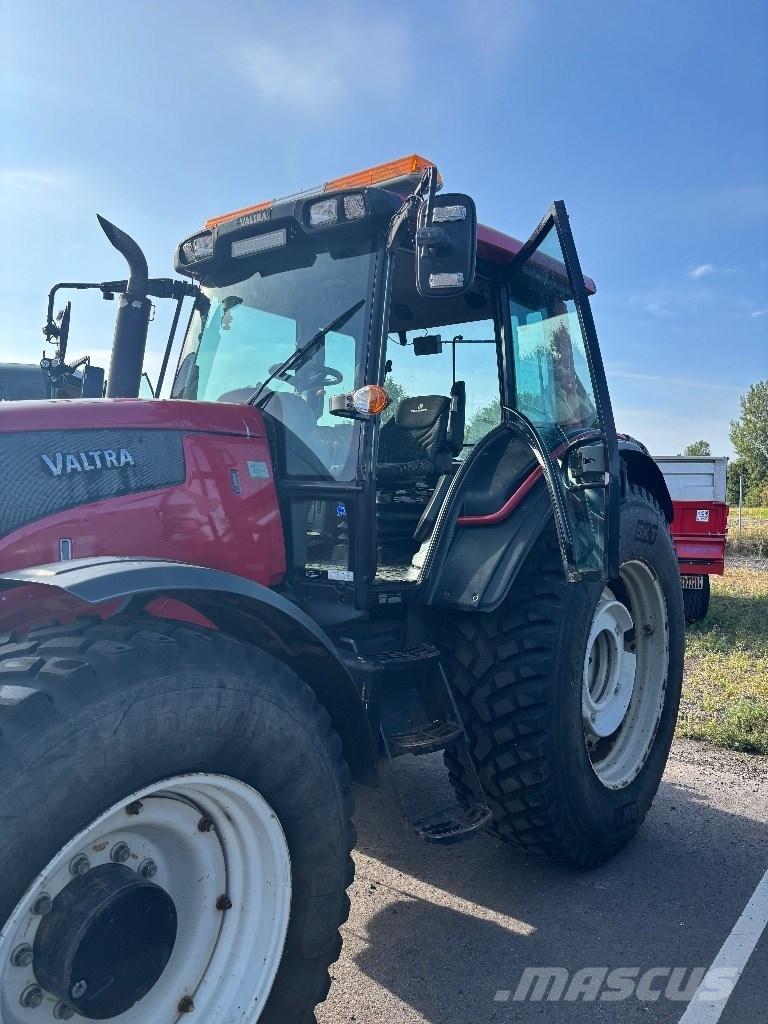 Valtra 191 HITECH Trattori