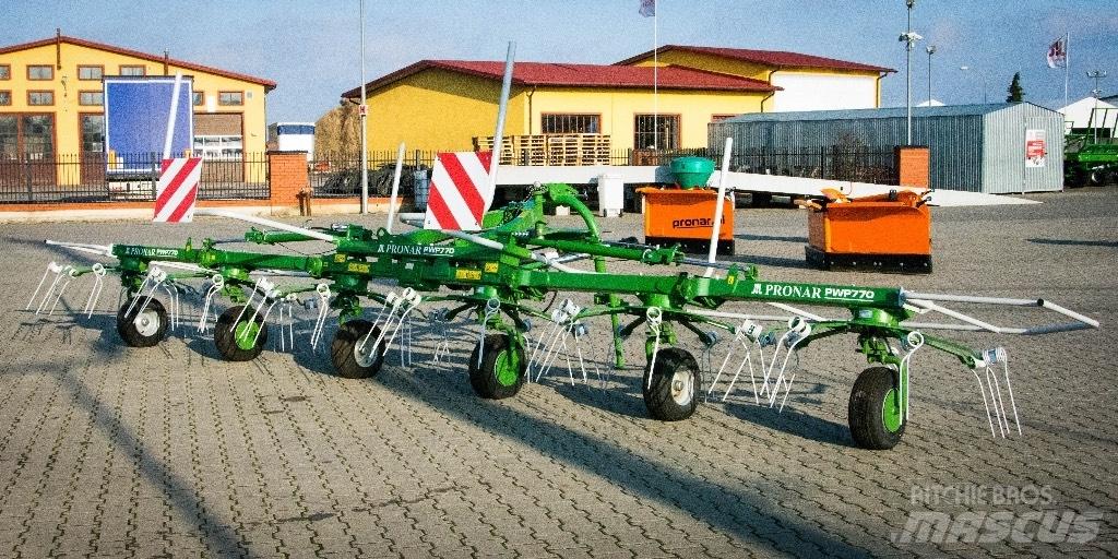 Pronar PWP770 Ranghinatori