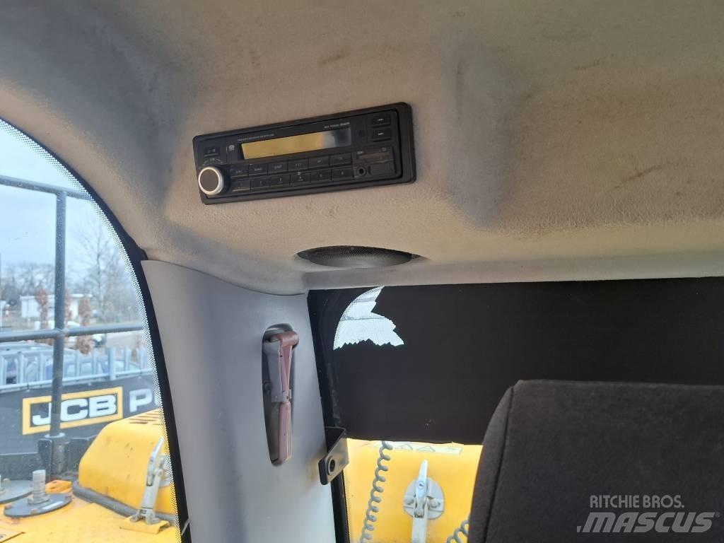 JCB JS 160 W Escavatori gommati