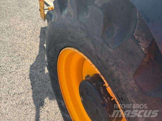 JCB 540-140 Sollevatori telescopici
