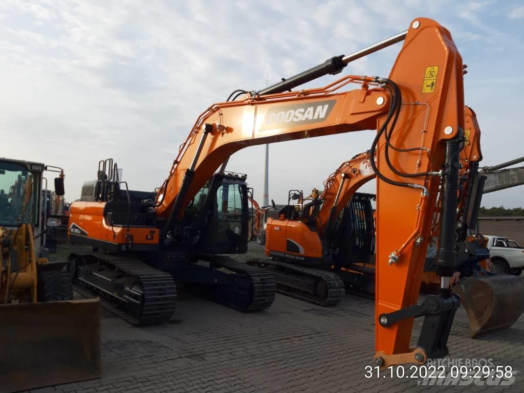 Doosan DX 300 NLC-7 Escavatori cingolati