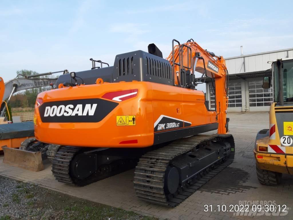 Doosan DX 300 NLC-7 Escavatori cingolati