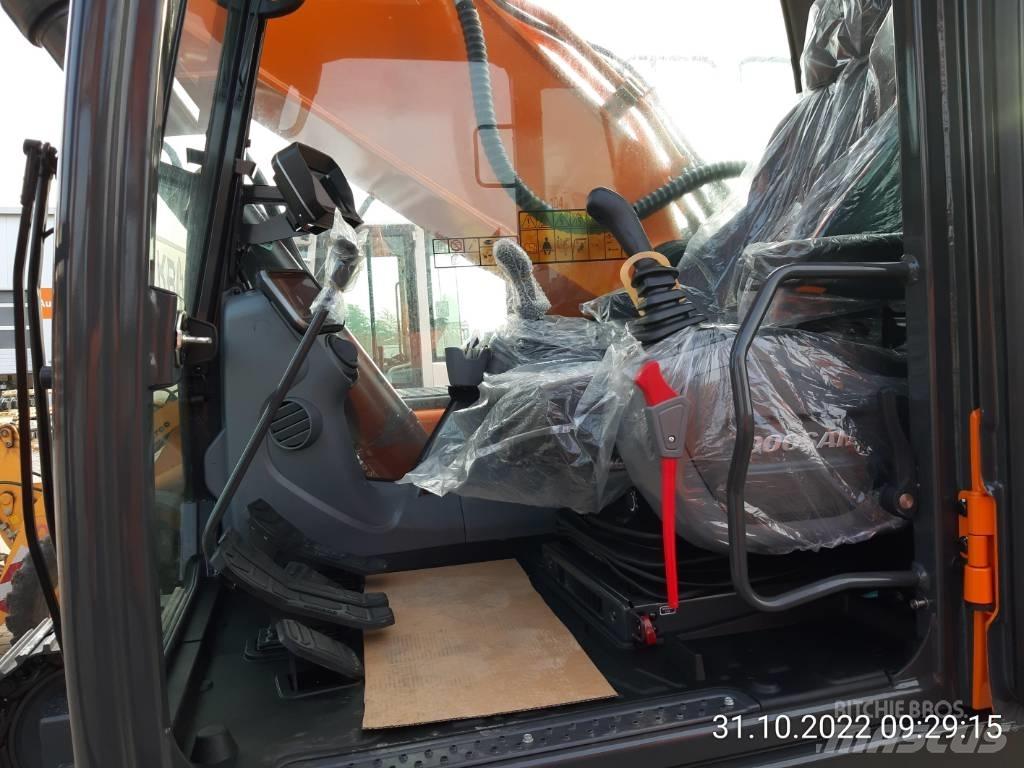 Doosan DX 300 NLC-7 Escavatori cingolati