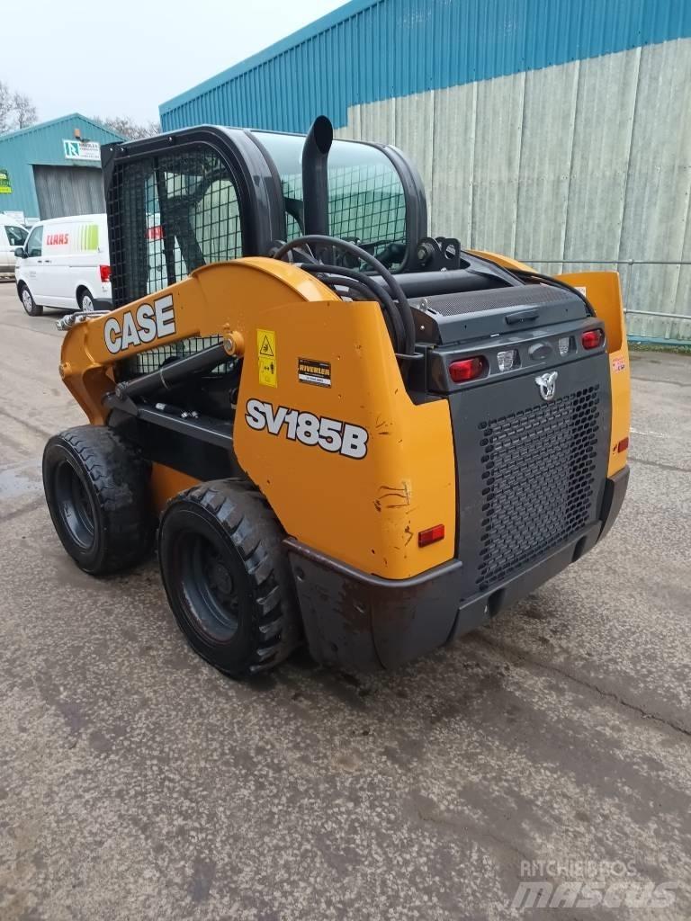 CASE SV185B Mini Pale Gommate