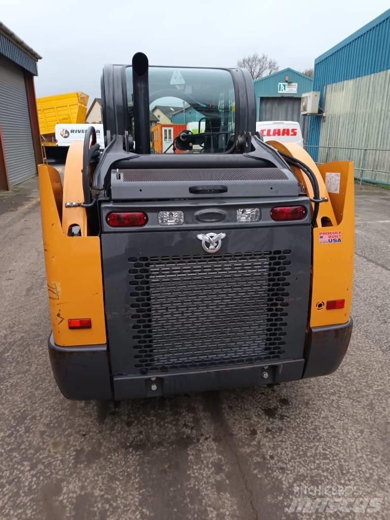 CASE SV185B Mini Pale Gommate