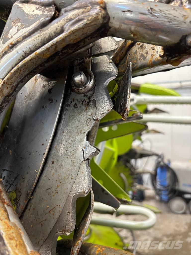 CLAAS Jaguar 960 Trince semoventi