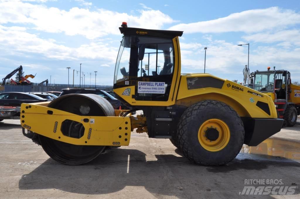 Bomag BW 213 D H-5 Rulli monotamburo